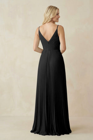 Pleated V - Neck A - Line Chiffon Bridesmaid Dress in Black - SHE IS ME Bridesmaid Dresses